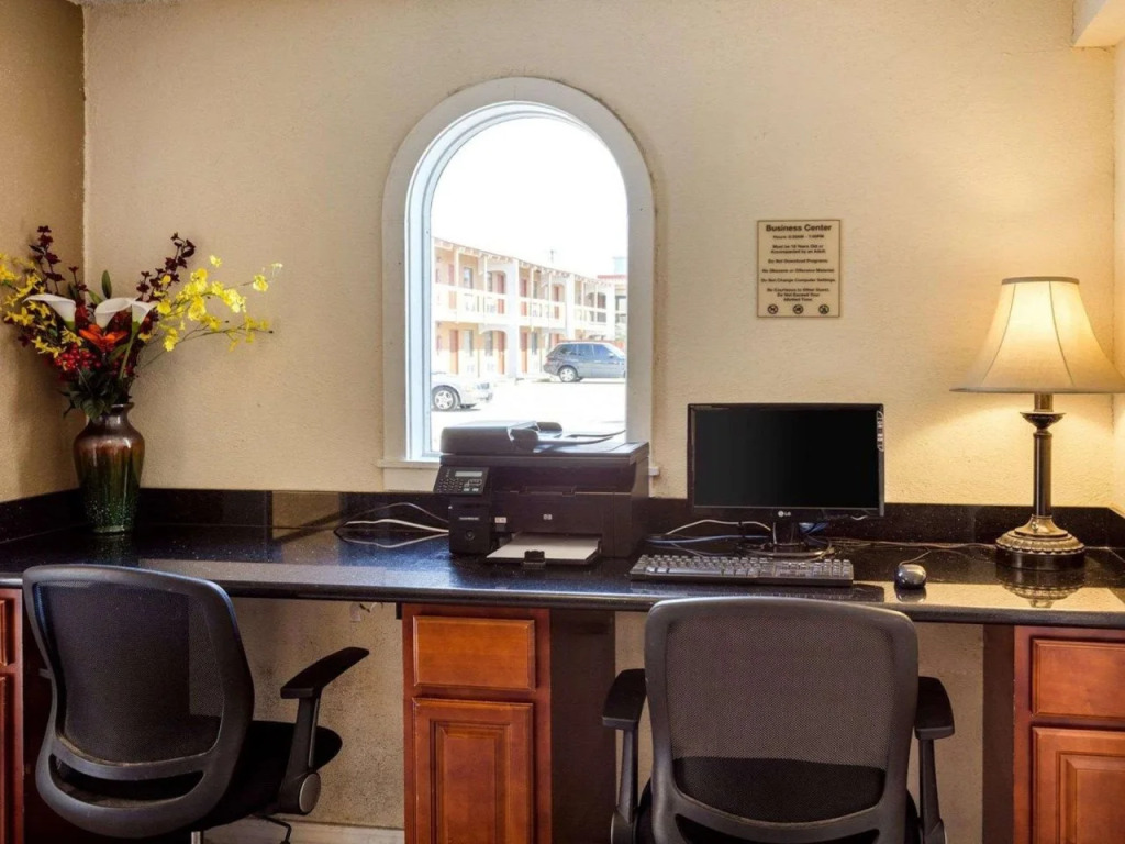Rodeway Inn & Suites New Orleans