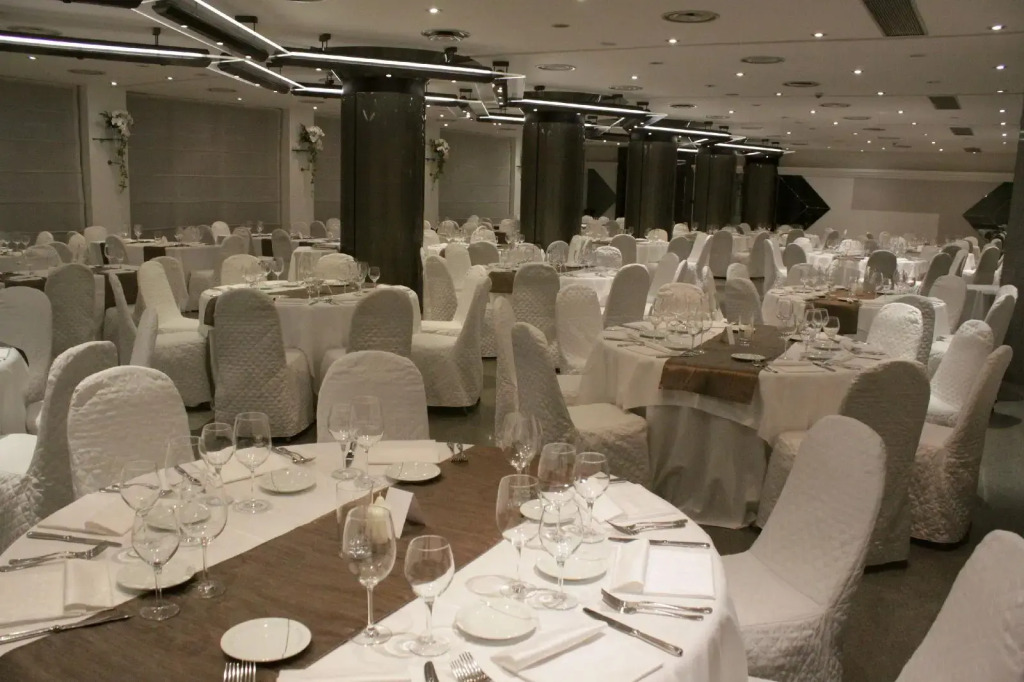 Executive Luxury Hotel