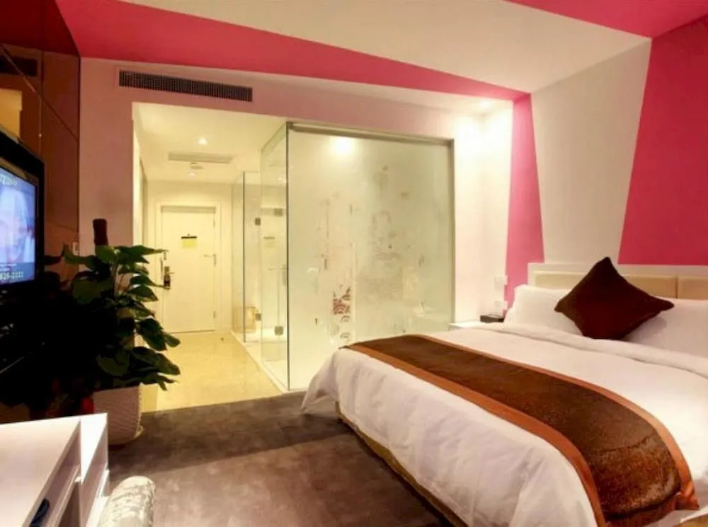 Infinite View Hotel