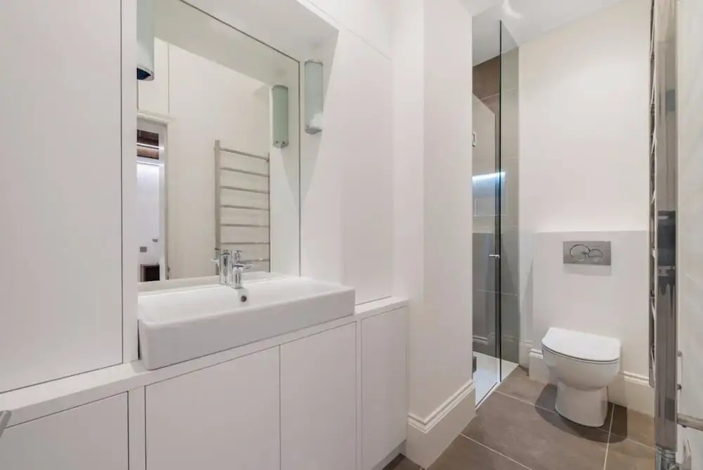 1 Bedroom Luxury Apartment in Hammersmith