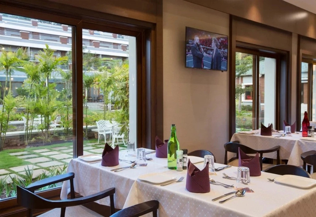 Purple Palms Resort & Spa
