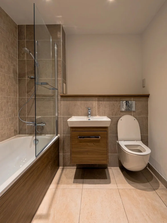 Roomy Comfortable Apartment