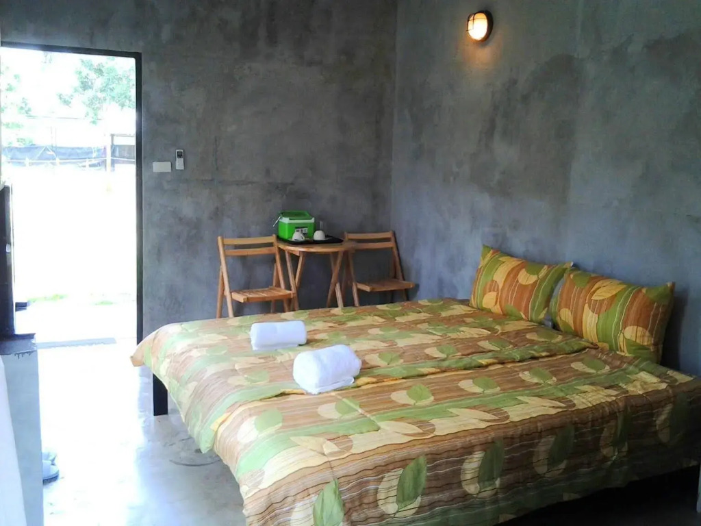 Pran River View Resort