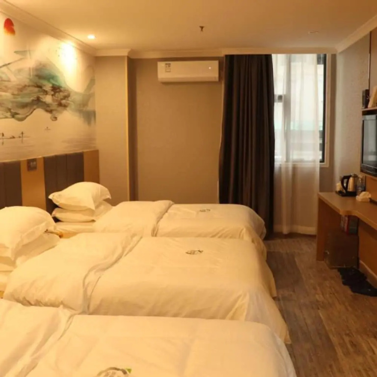 Yimi Hotel Ou Zhuang Metro Station