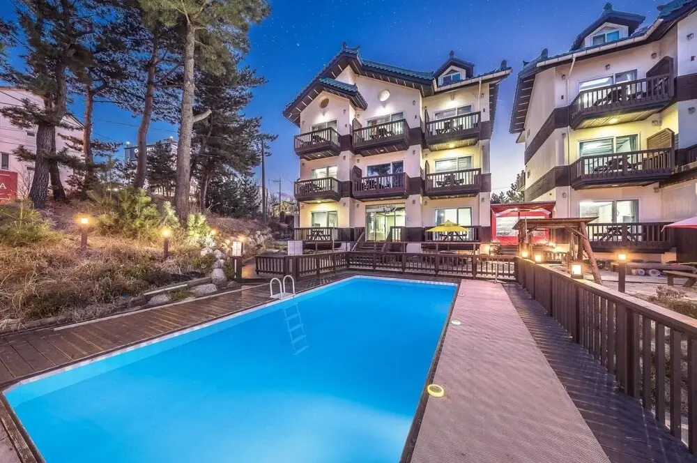Gangneung Gyeongpo Blue Beach Pension