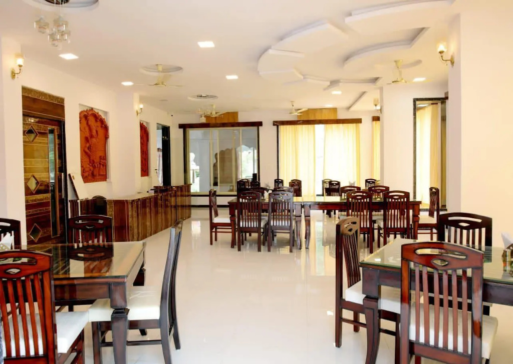 Dollar Villa Resort