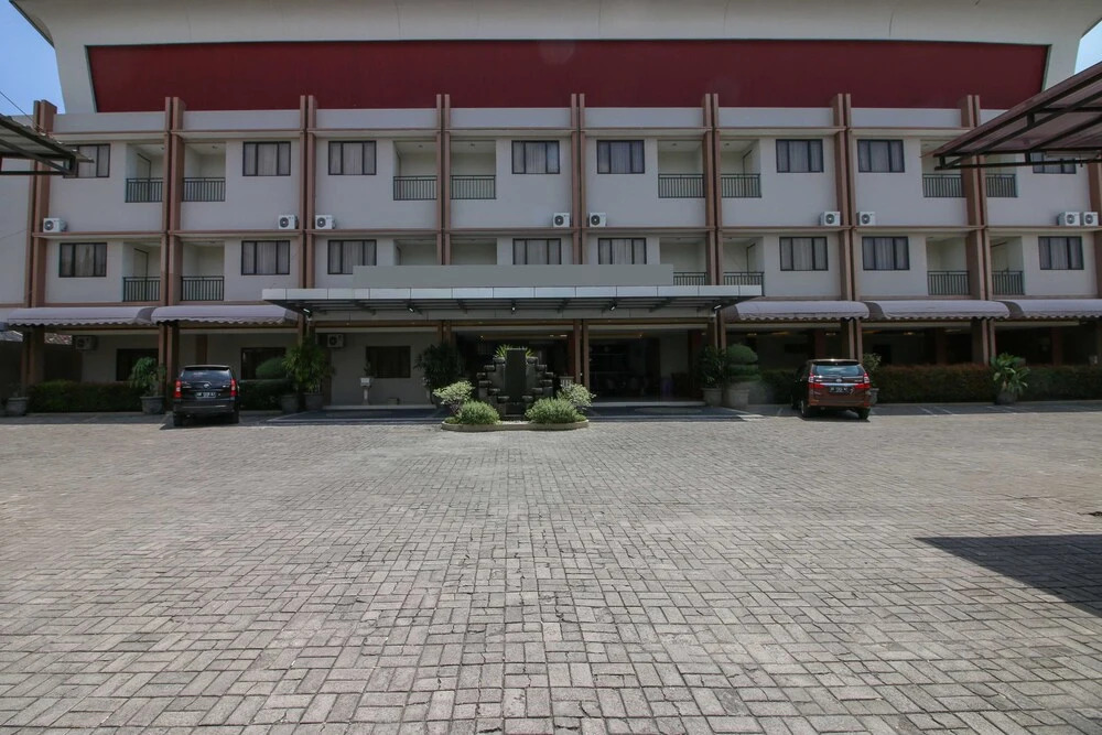 Airy Mataram R Suprapto 21 Lombok