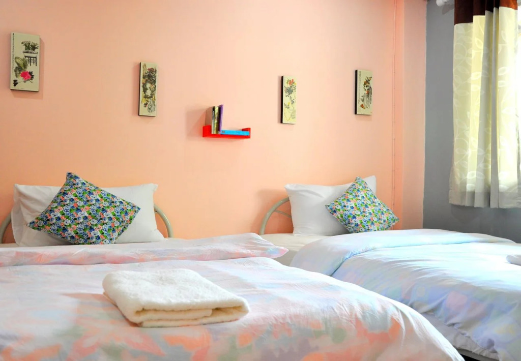 SS Backpackers Hotel
