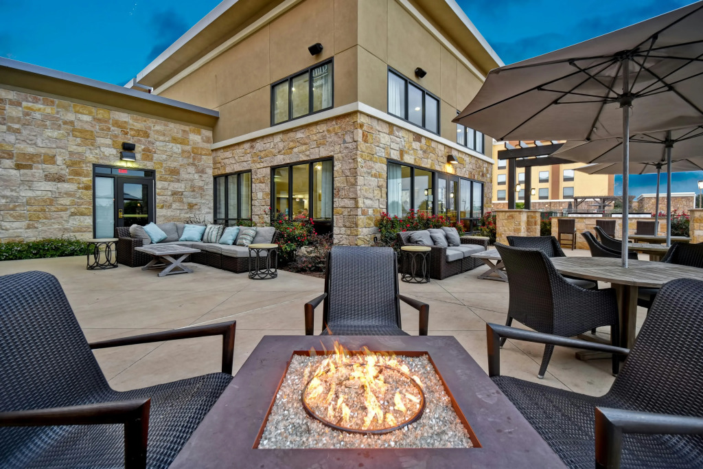 Homewood Suites by Hilton Dallas Arlington South