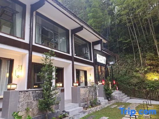 Mid-Levels Homestay