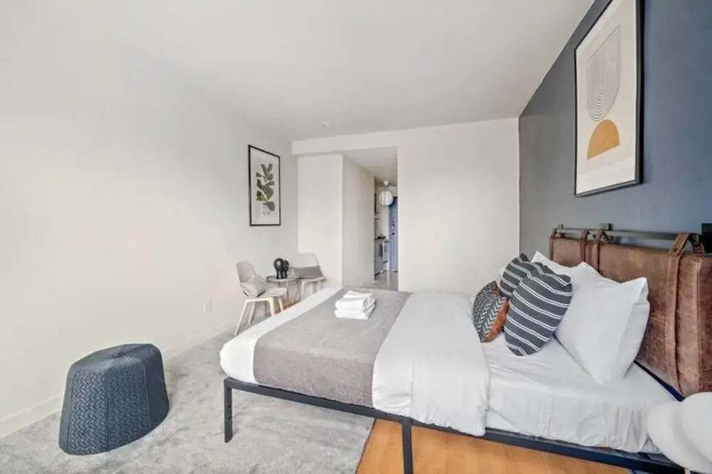 Newly Renovate Studio-2 Blocks From Place des Arts
