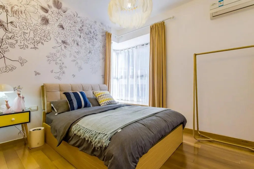 Locals Boutique Apartment Jiuzhou Port.6