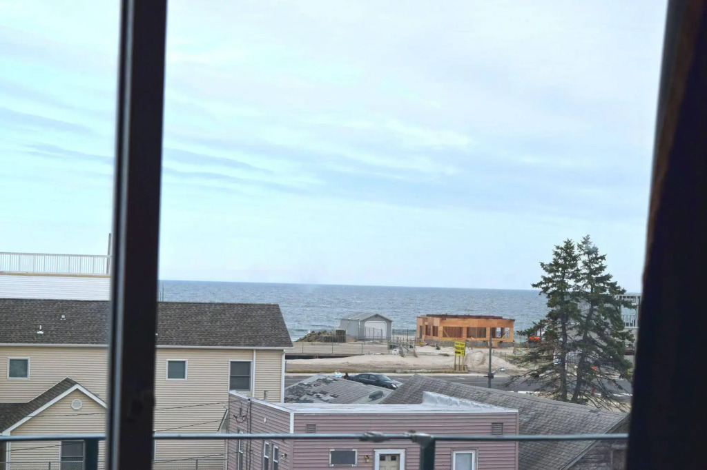 Skyview Manor Motel