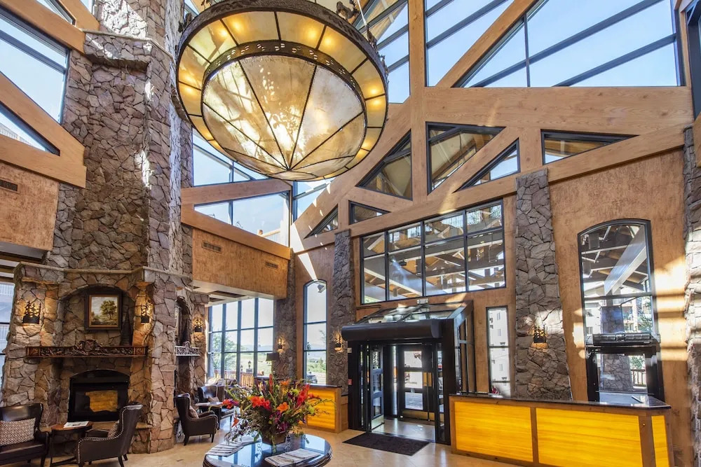White Pines 1-BD Penthouse at Westgate - Tycoon