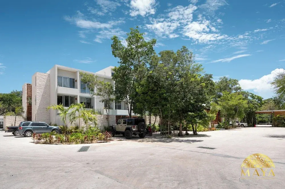 NHOA 101B 1BR Lux Pool access Aldea Zama