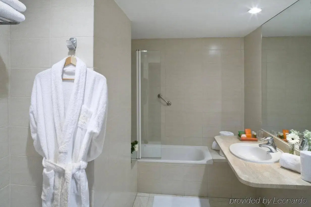 Hotel Luze El Toro