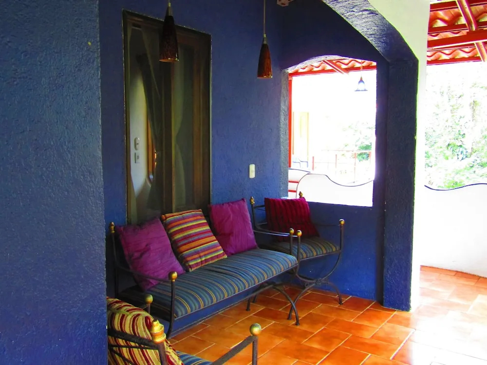 Agua Inn