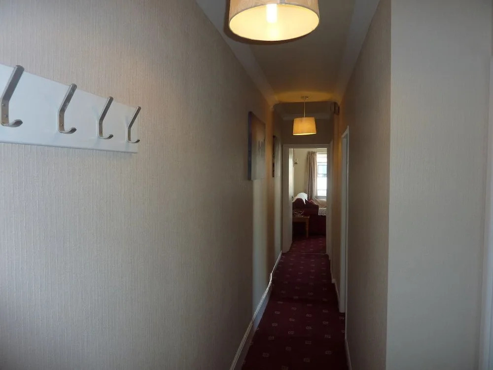 Glencoe Apartments