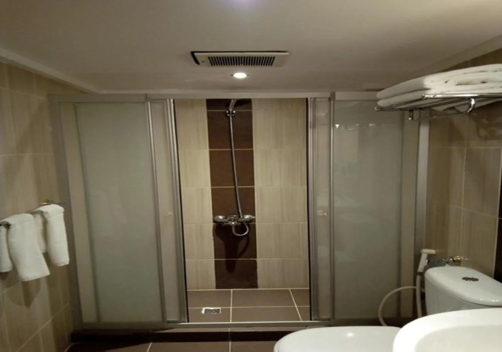 Shayah Suites