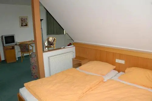 Hotel & Restaurant Zur Weintraube