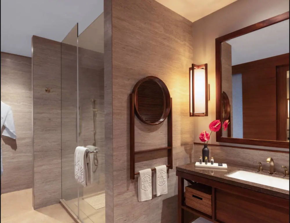 Taj Chia Kutir Resort & Spa Darjeeling