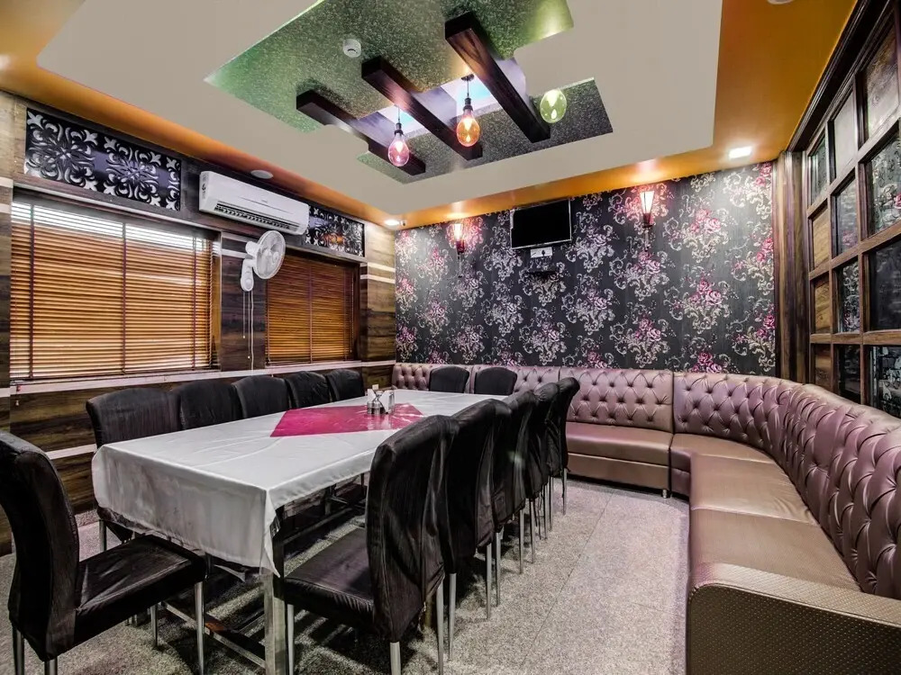 Hotel Jai Palace by OYO Rooms