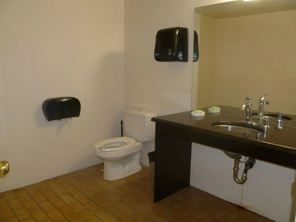 Vernon Hostel