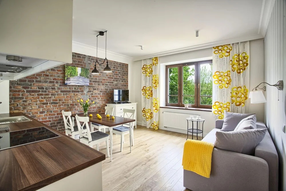 Villa Allegra Apartamenty z ogrodem i salą zabaw ,darmowy parking i leżaki, 5minut do morza