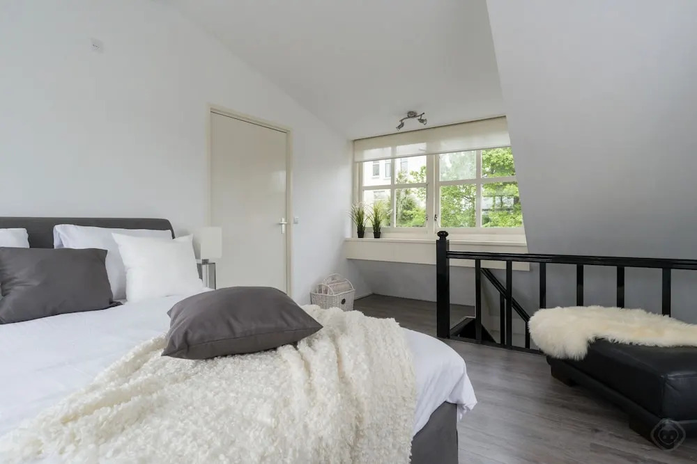 Idyllic Sloten apartment