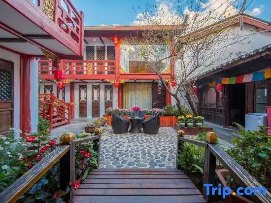 Blessed Harmony Hostel (Lijiang Old Town Mu's Mansion Branch)