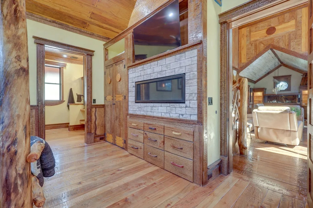 Angel Fire Cabin Rental w/ Private Hot Tub & Deck!