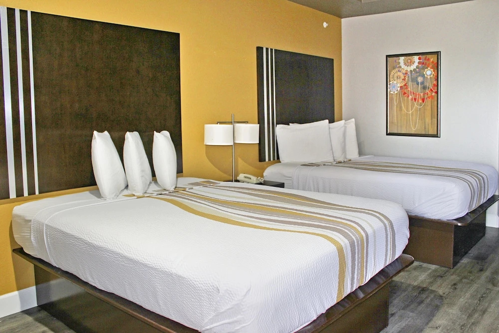 Palacio Royale Houston NW at Beltway 8