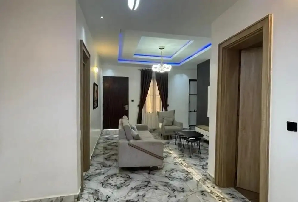 Deroche Apartment