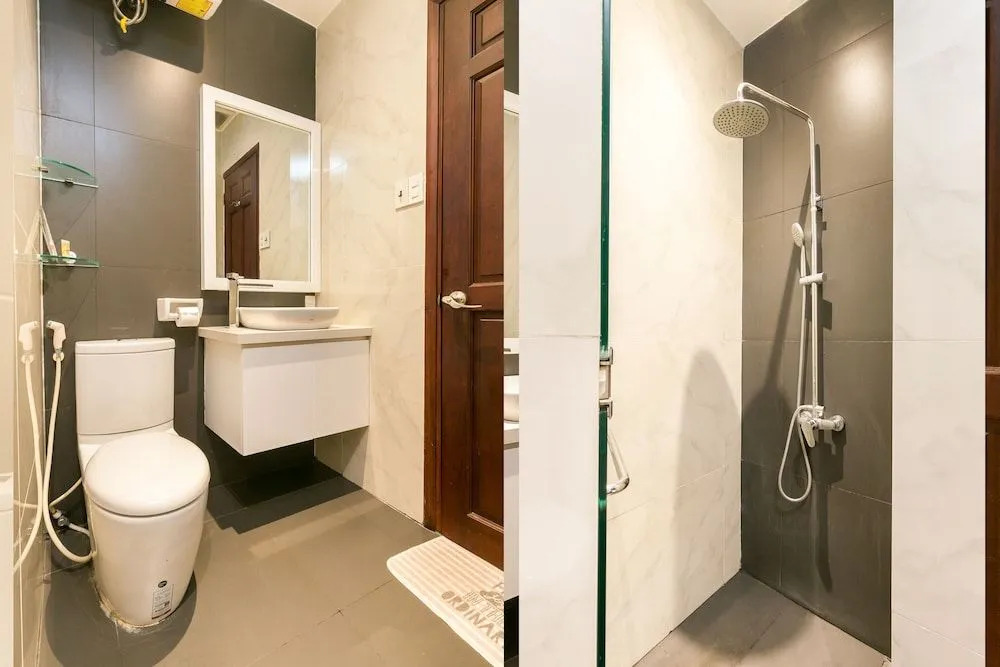 Oyo 672 Universe Apartment