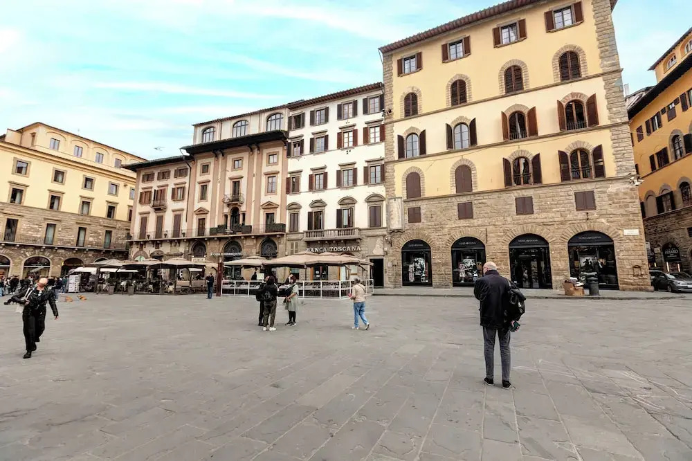 Le Farine della Signoria Apartments by Mamo Florence