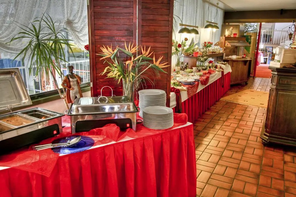 Sport Hotel Kenzingen inklusive Schwimmbad, Sauna und Frühstück nähe Europa-Park