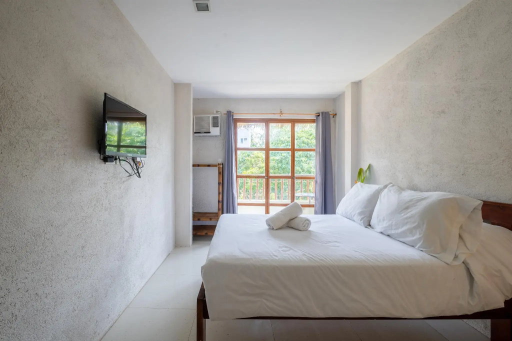Hannah Hotel