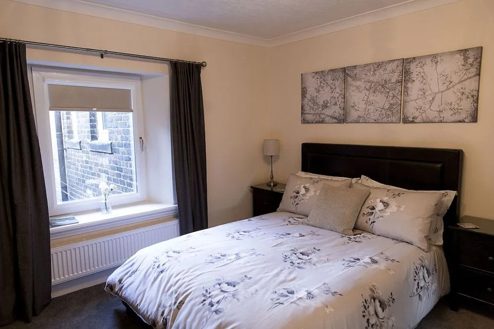 Belford House Self Check-in Rooms & Apartments