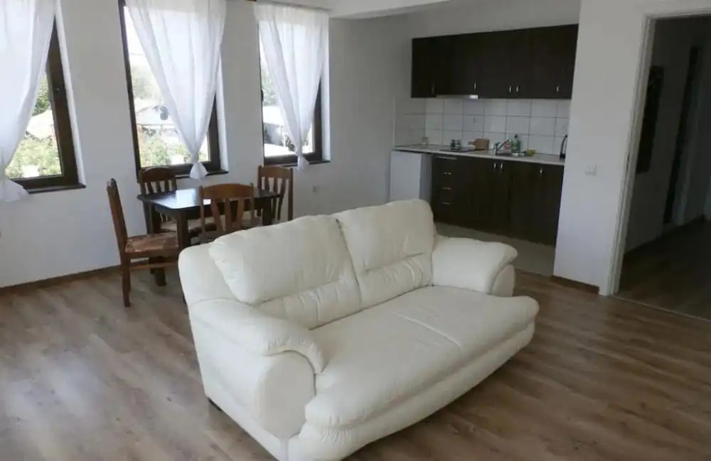 Remarkable 2-bed Apartment in Aleksandrovo