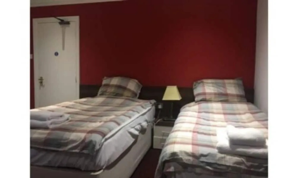 Swandown Hotel