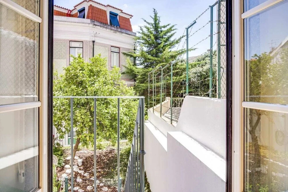 Typical Portuguese Apartment in City Center 2