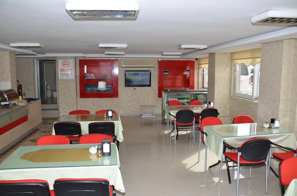 Ozturk Hotel