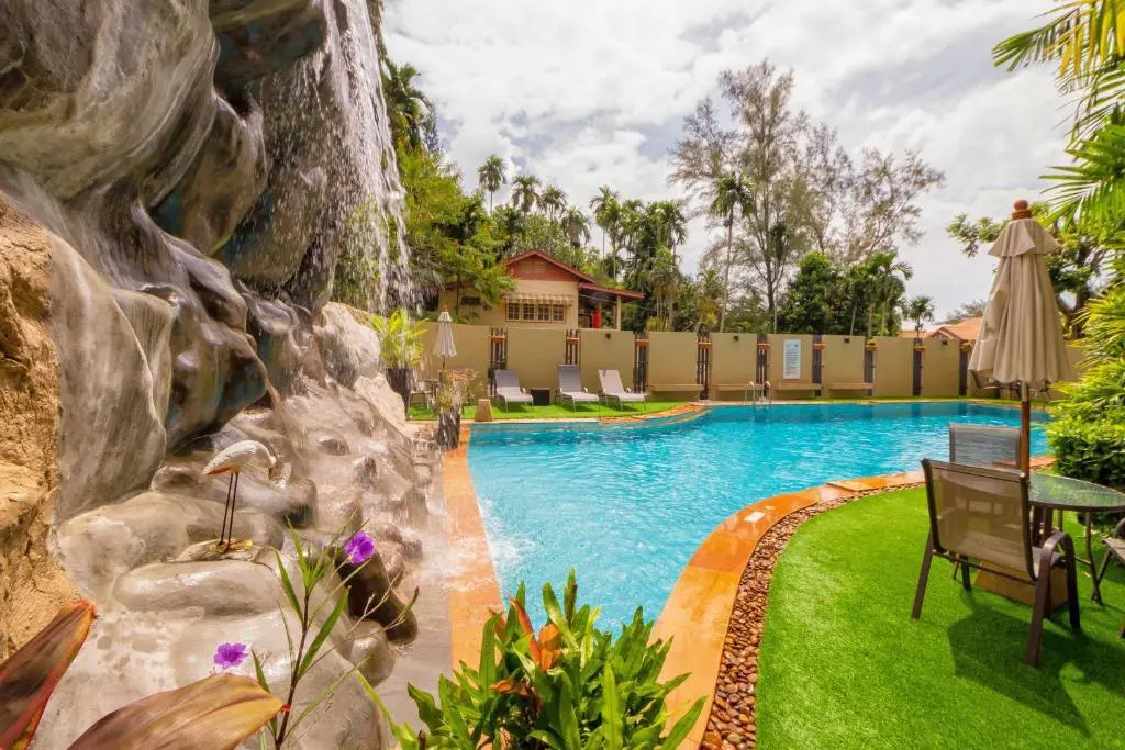 Karon View Apartments