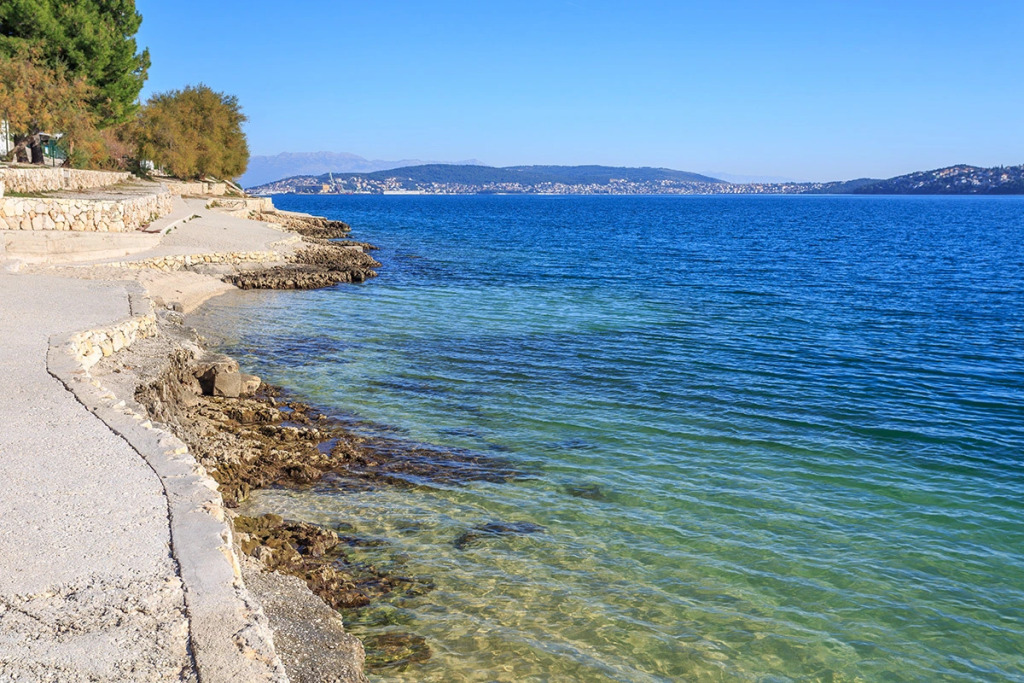 Holiday house Ante - 6m from the sea Seget Vranjica, Riviera Trogir