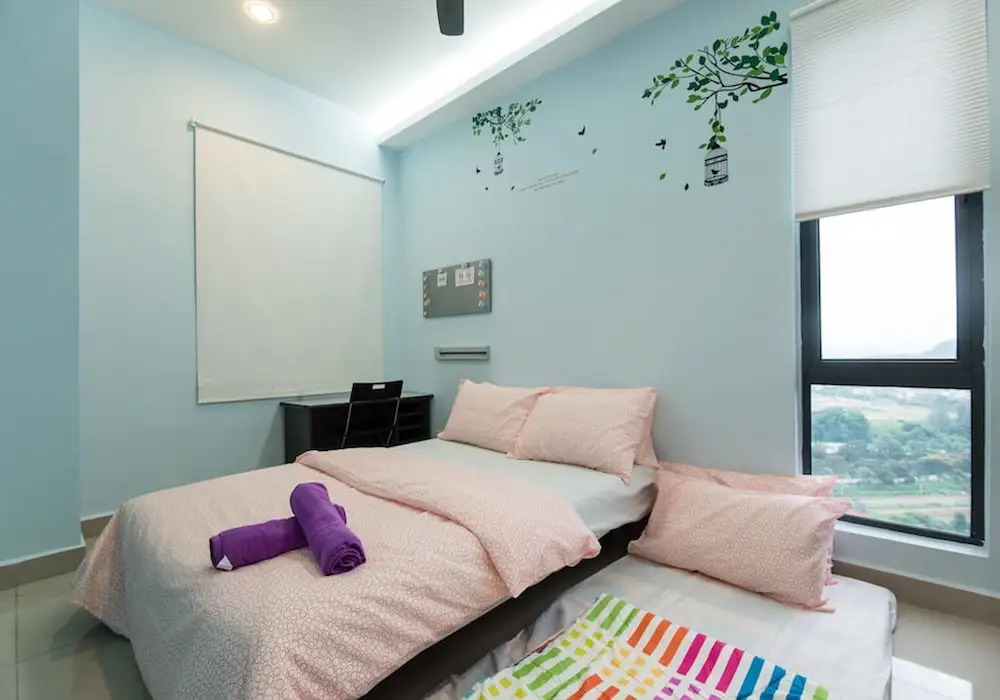 Univ 360 Place by SYNC