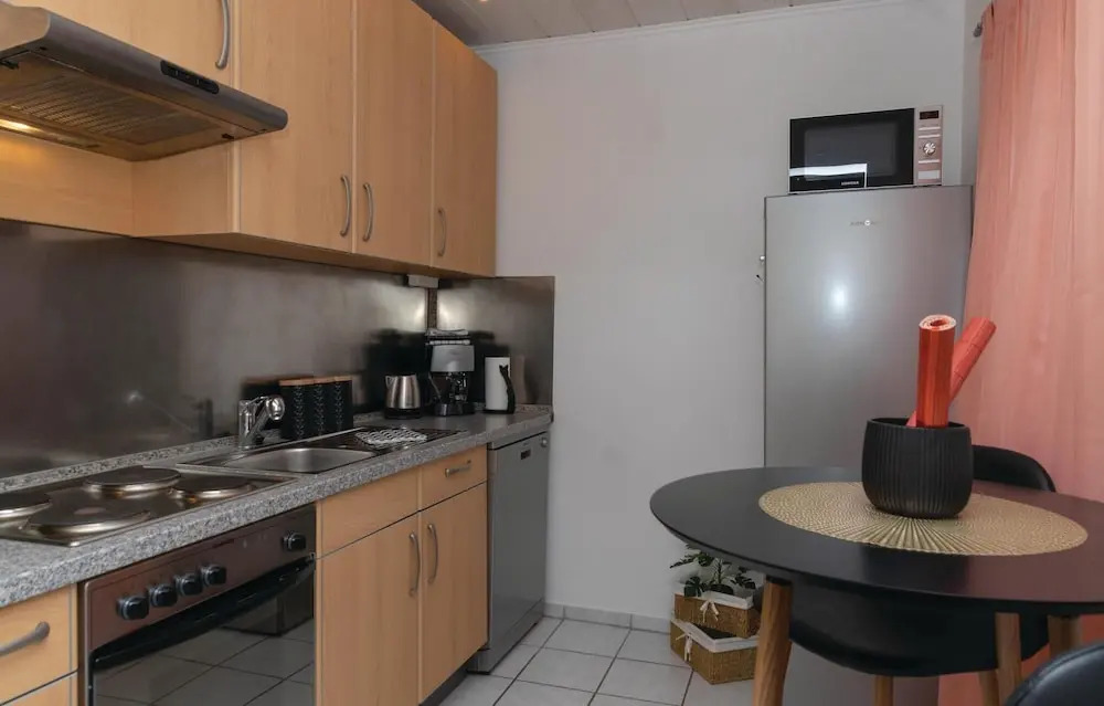 Stunning Home in Orebic With Wifi and 2 Bedrooms