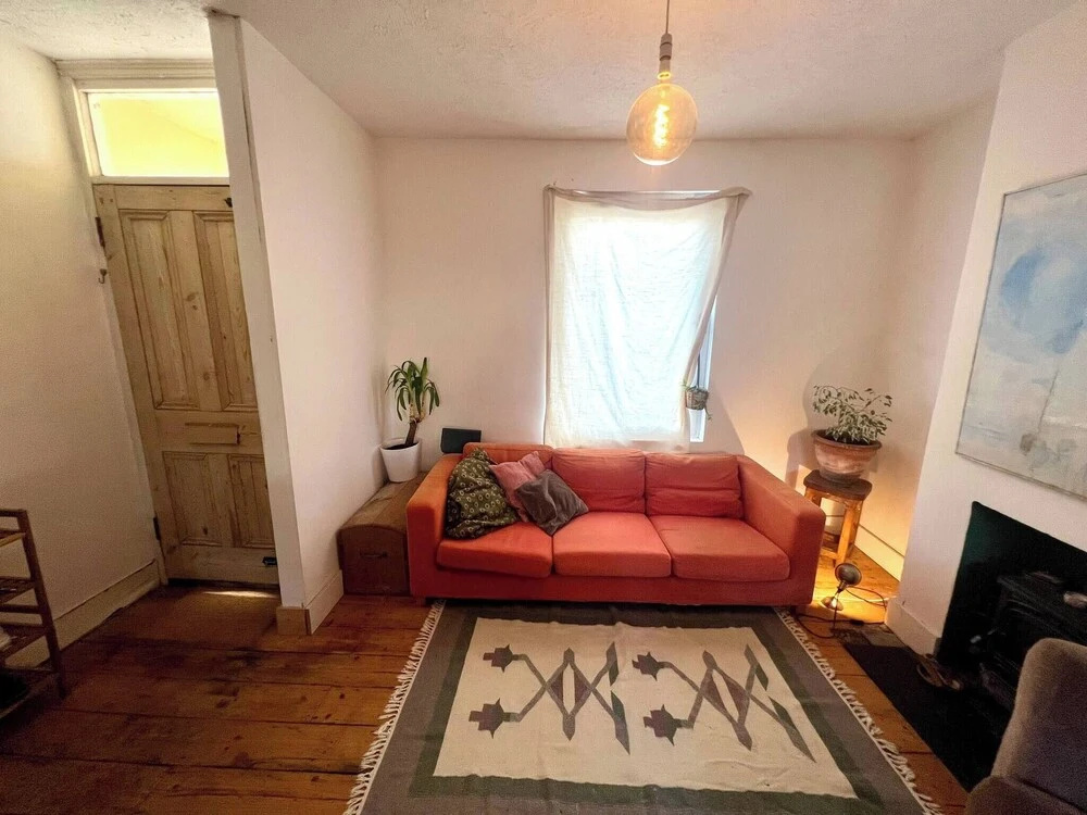 Room-cozy Guest Room in Vibrant Brighton