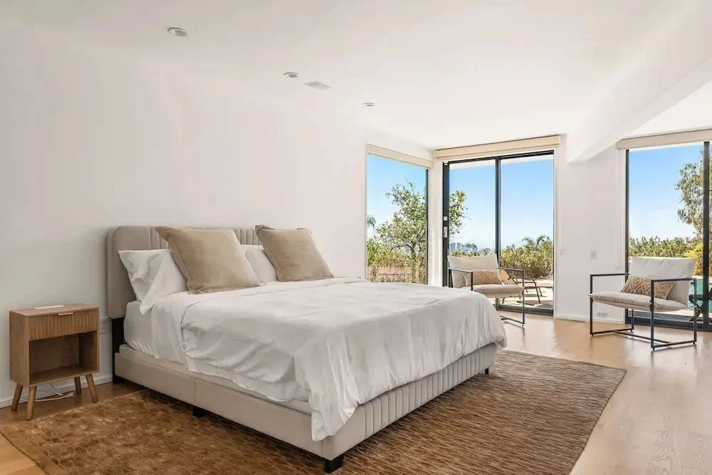 Allura Hollywood Hills LA s Most Incredible Views