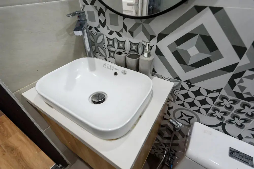 Cozrum Homes - Graceful Corner