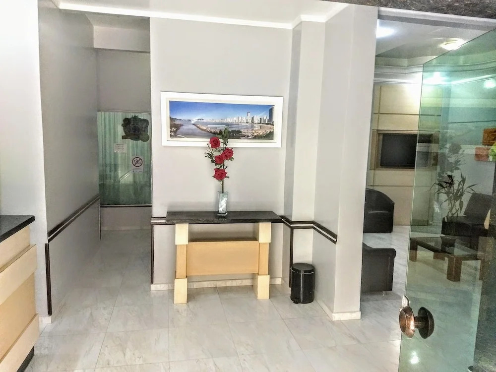 Master Hotel